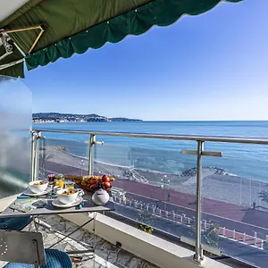 Apartment Prom 199 - Spacious Studio - Promenade - Sea View, Nizza